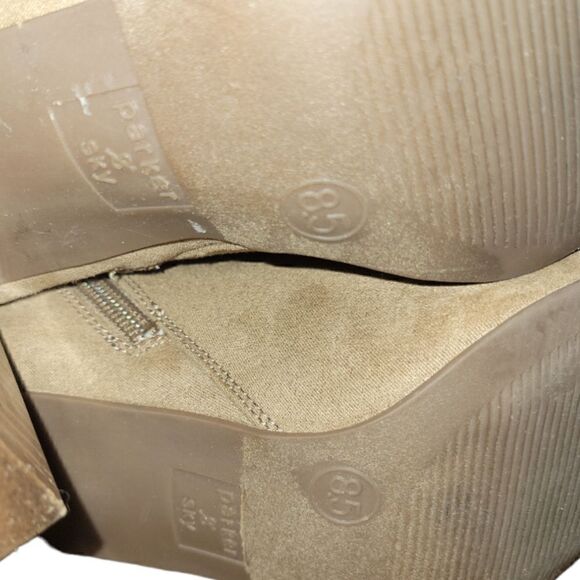 Parker and Sky Tan Taupe Suede Ankle Boots Booties 8.5 - Picture 8 of 12
